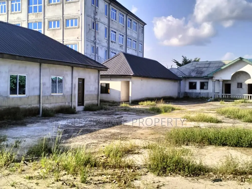 5 Plots of Land for Sale on Major Rumuokwuta Road