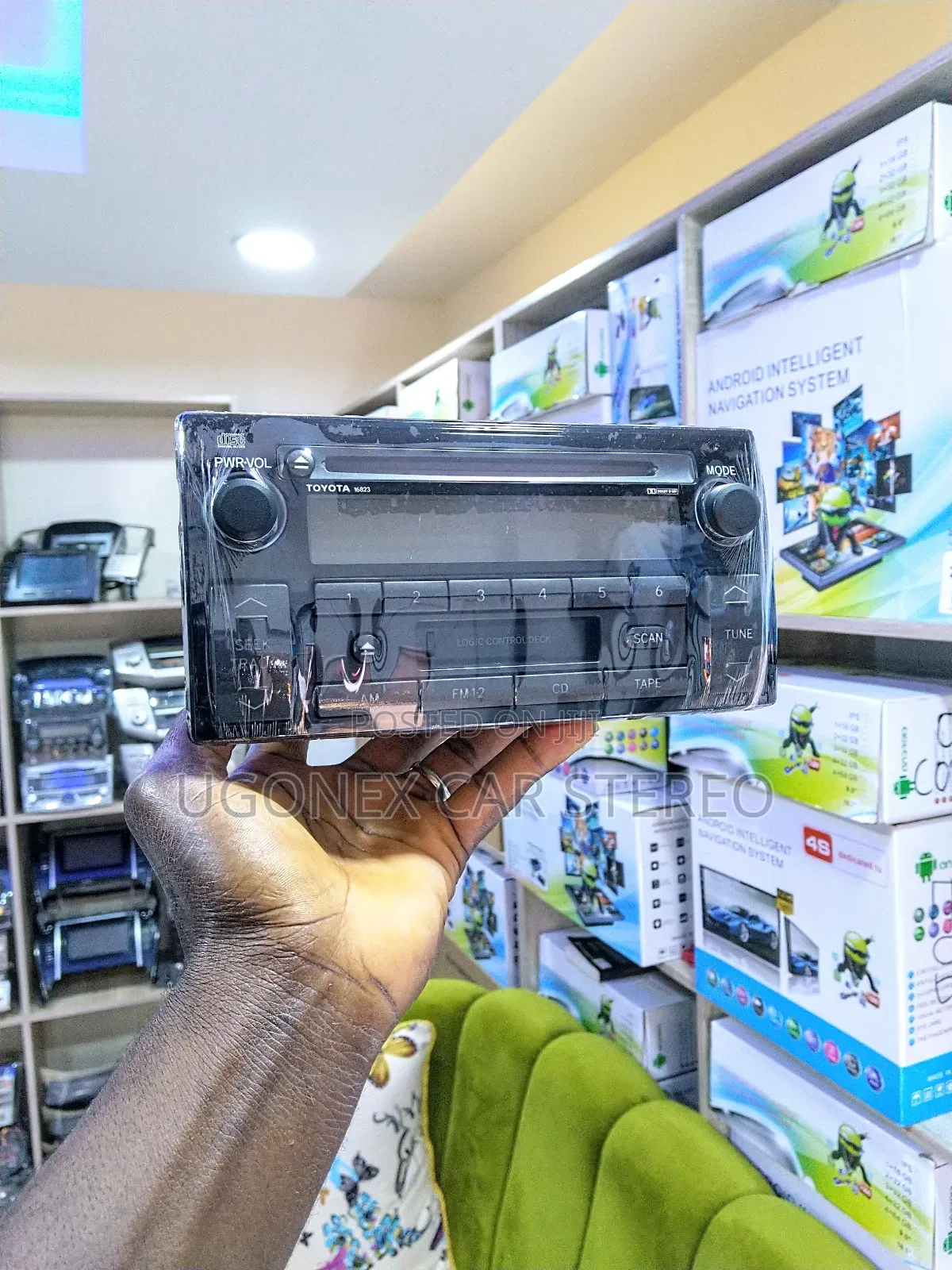 Toyota Camry 2.4 Car Stereo