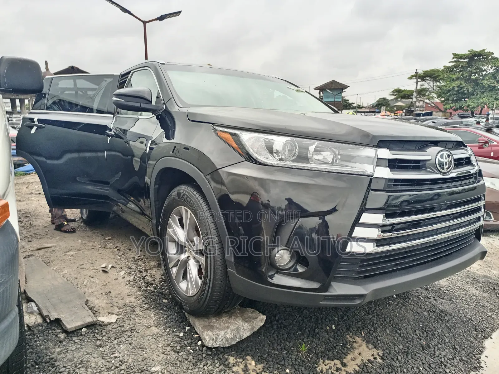 Toyota Highlander 2015 Black