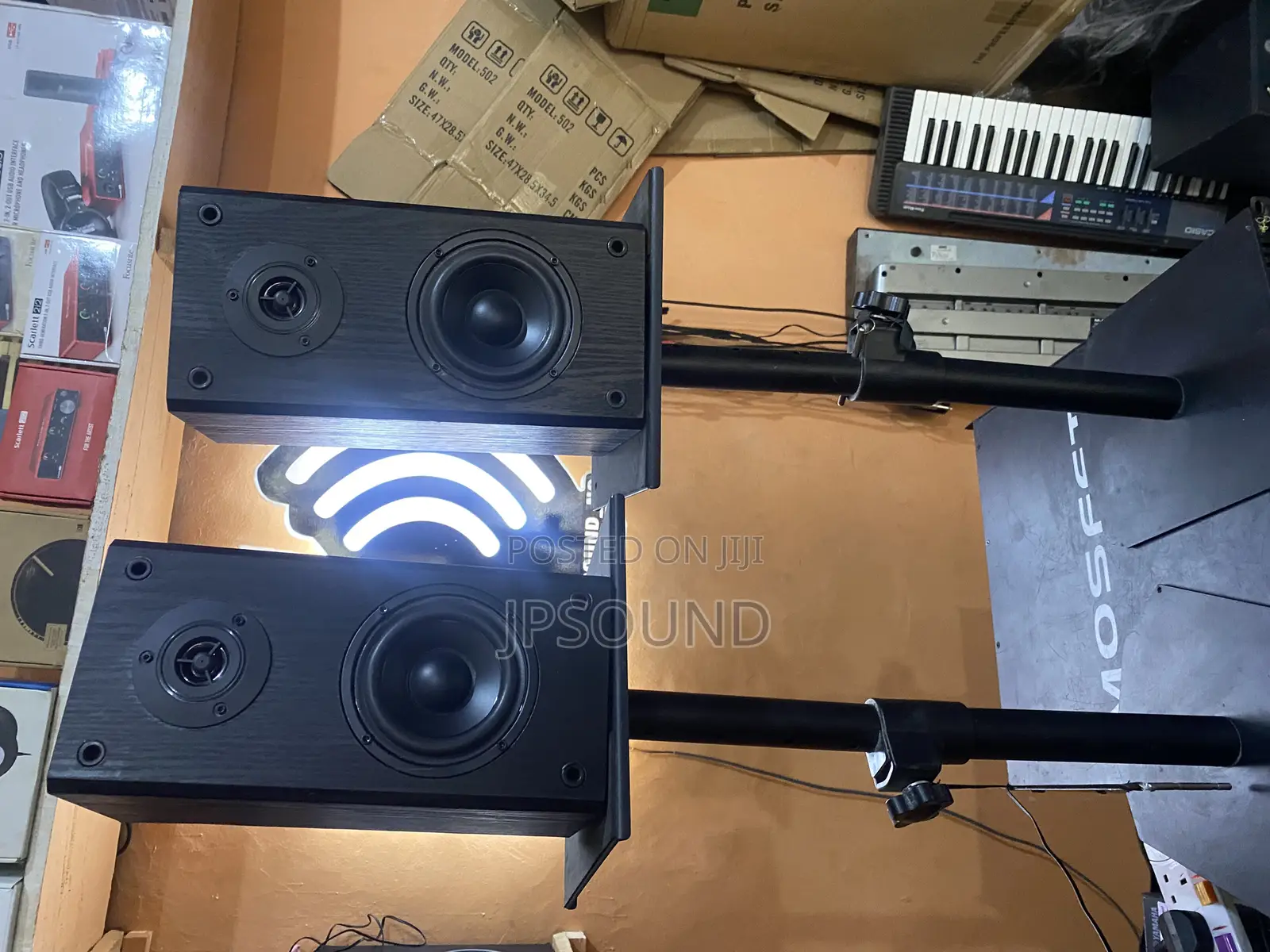 Abtus Studio Monitor