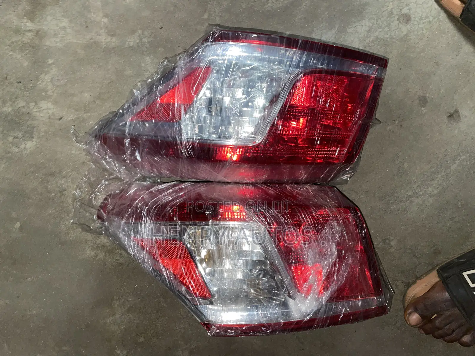 Set Rear Light Es 2010