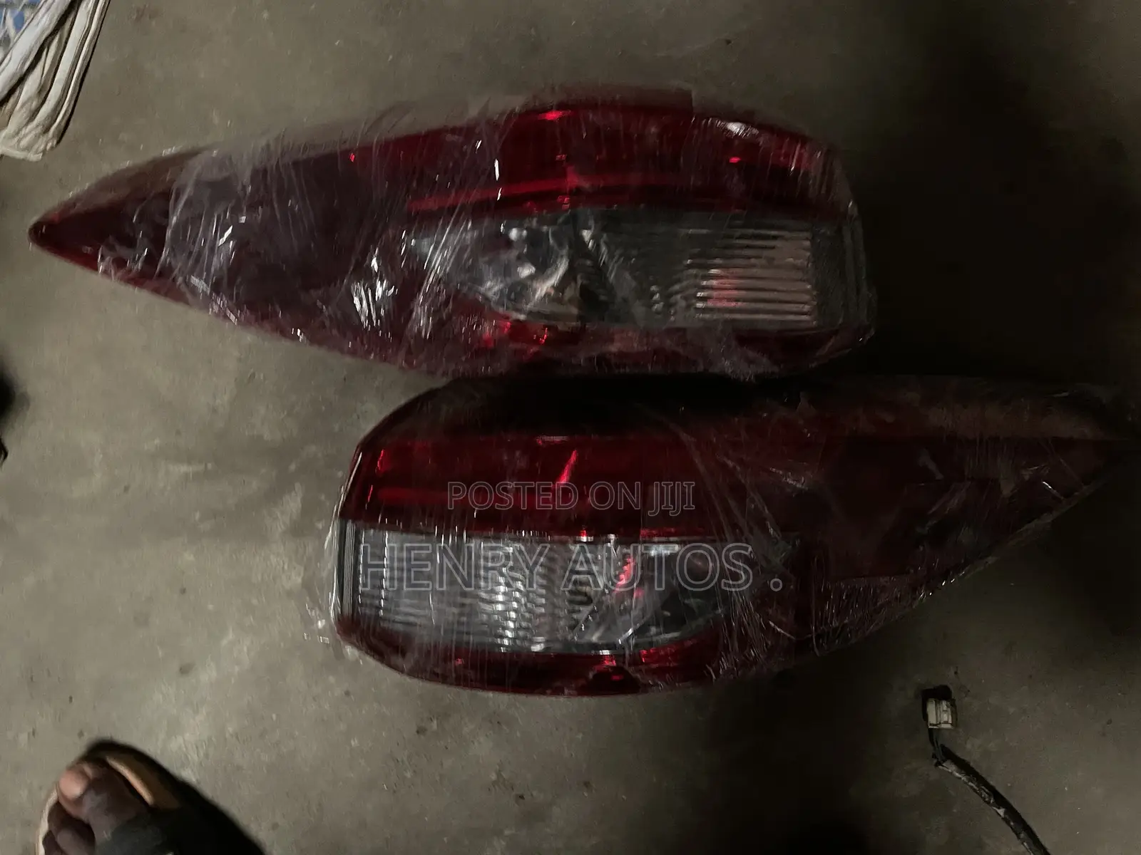 Set Rear Light Yaris 2018 Saloon