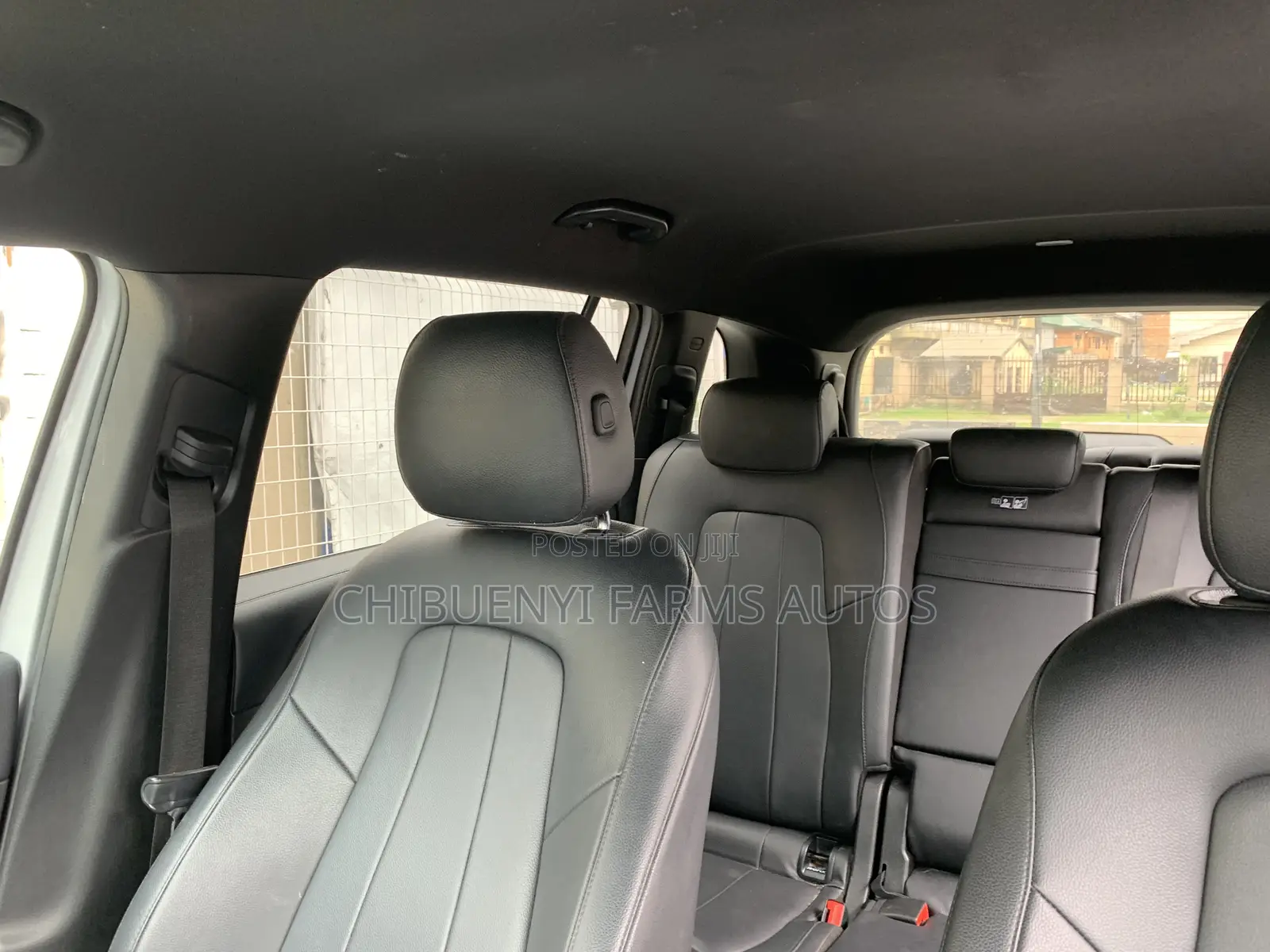 Mercedes-Benz GLB-Class GLB 250 4MATIC 2020 Silver