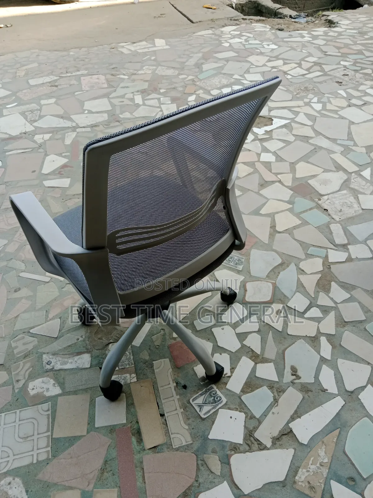 Luxury Office Swivel Net Chair