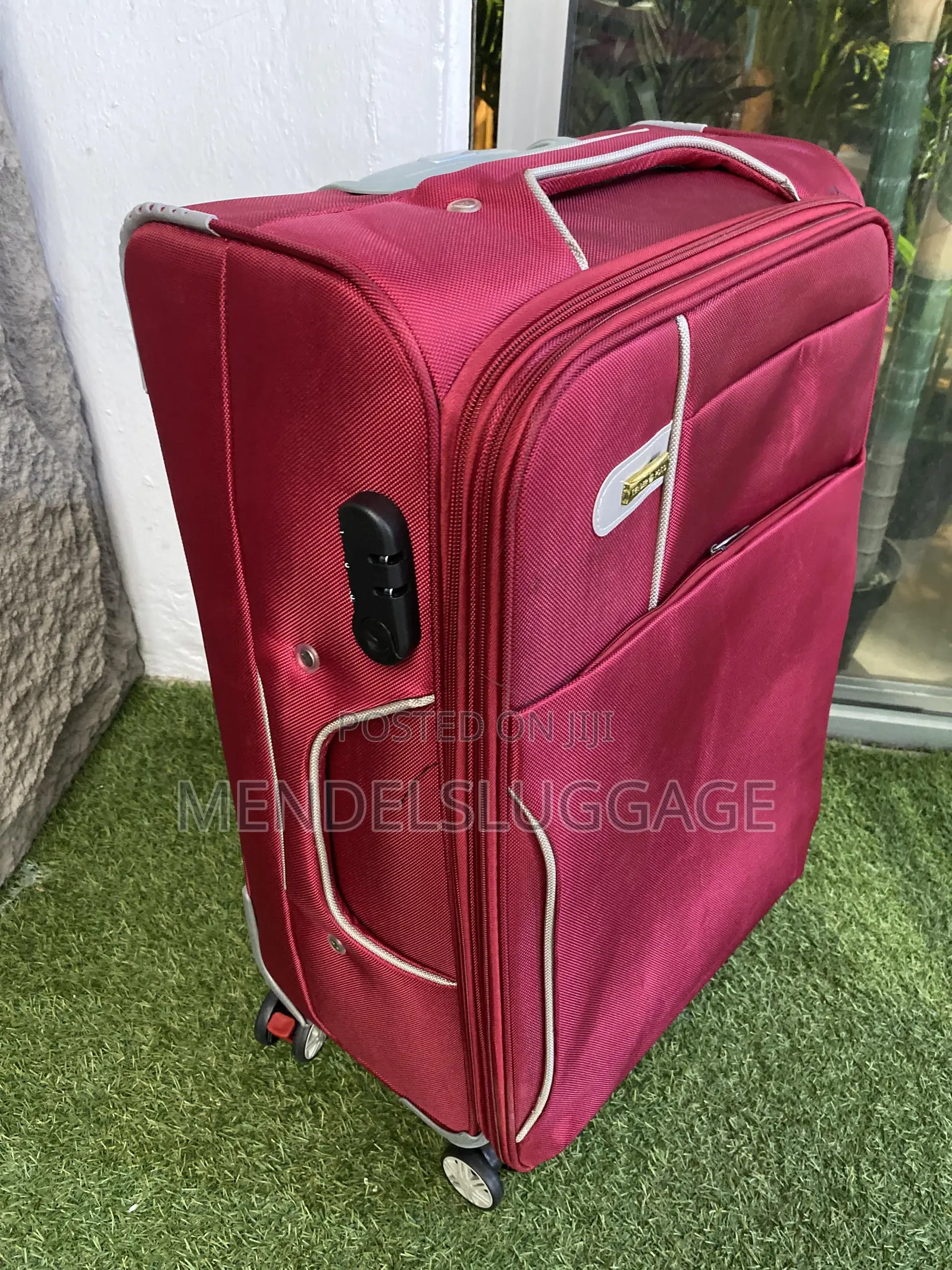 High Fashion Travelling Luggage