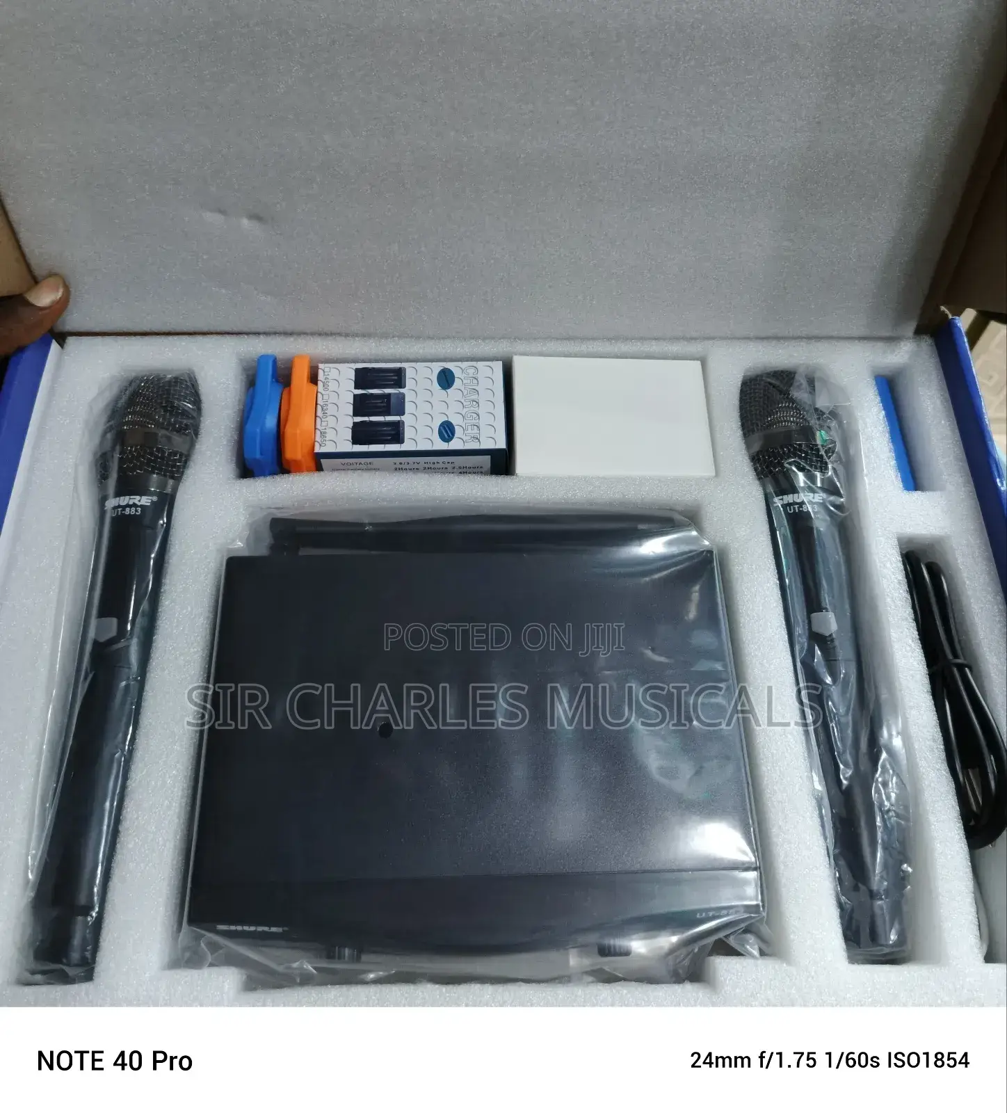 Shure UT-883 Wireless Microphone Rechargeable