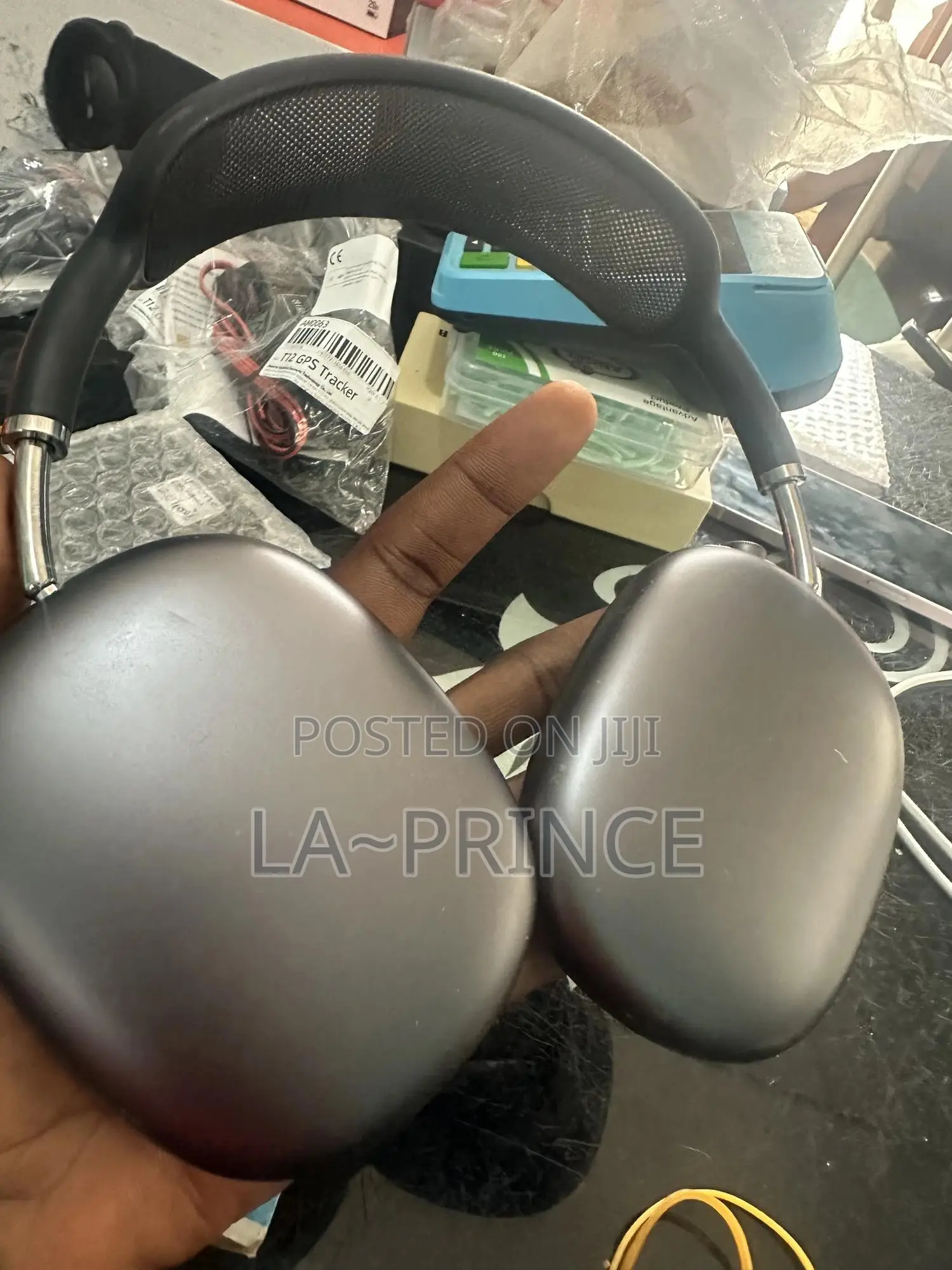Neatly Used Airpods Max