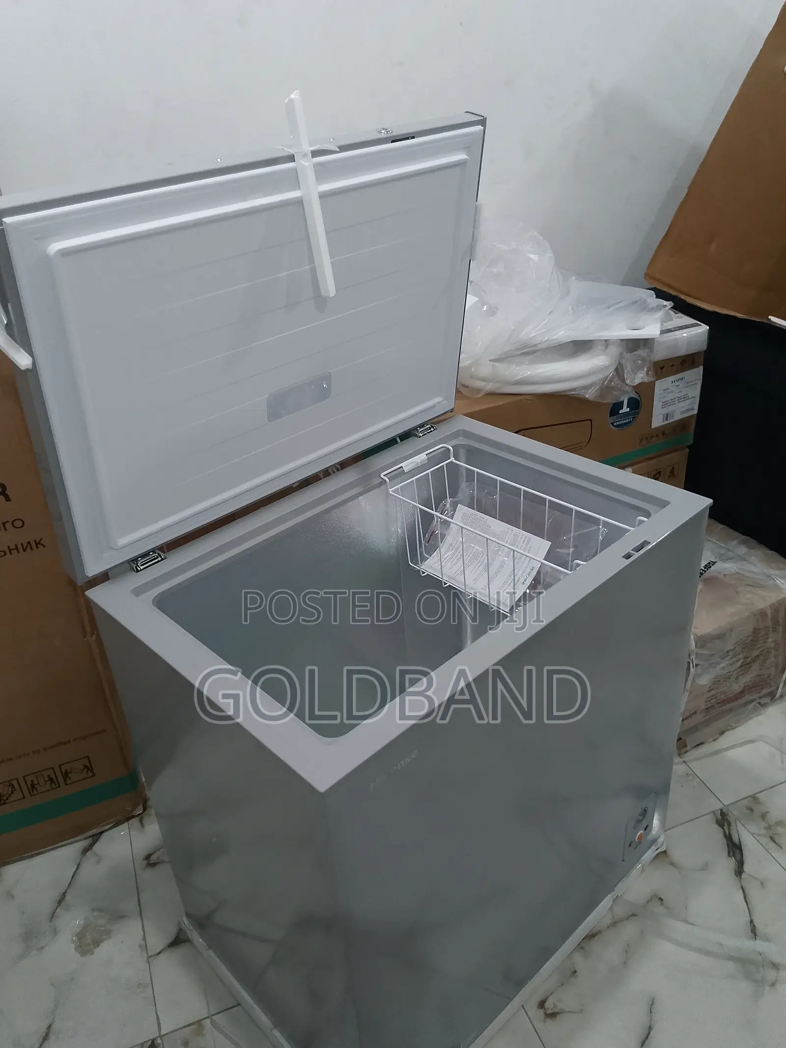Extremely Clean 250L Fc340sh Hisense Chest Freezer