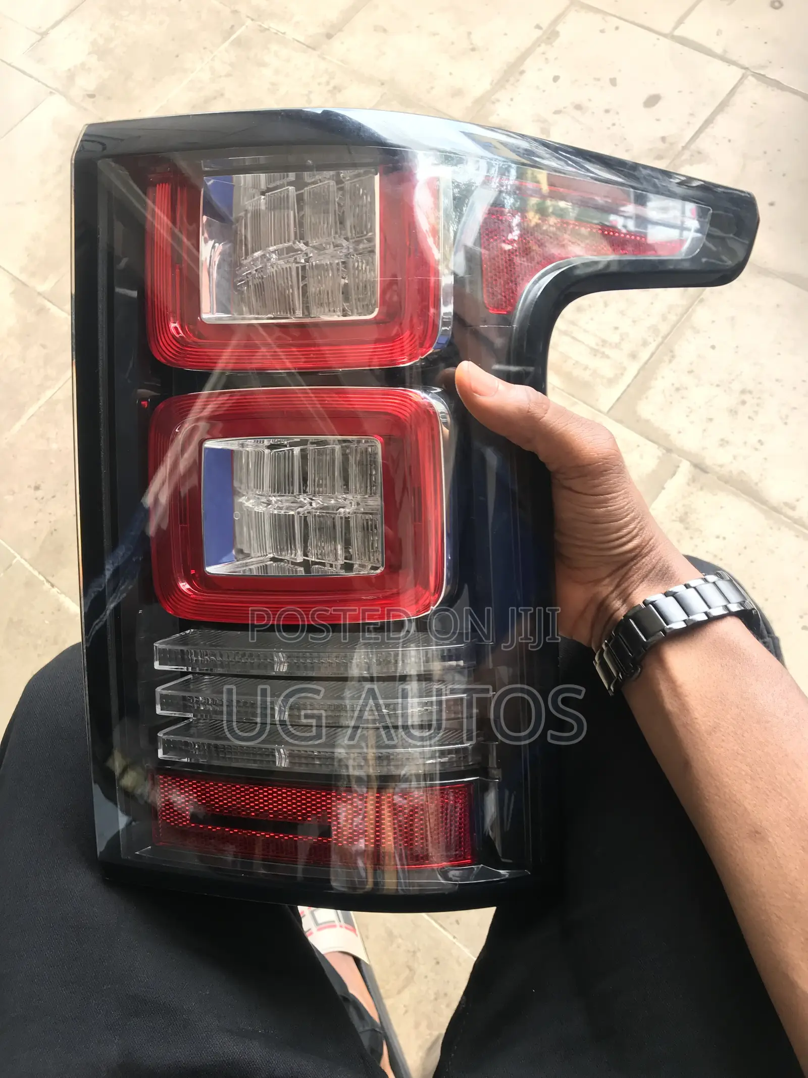 Rear Light Range Rover Vogue 2013
