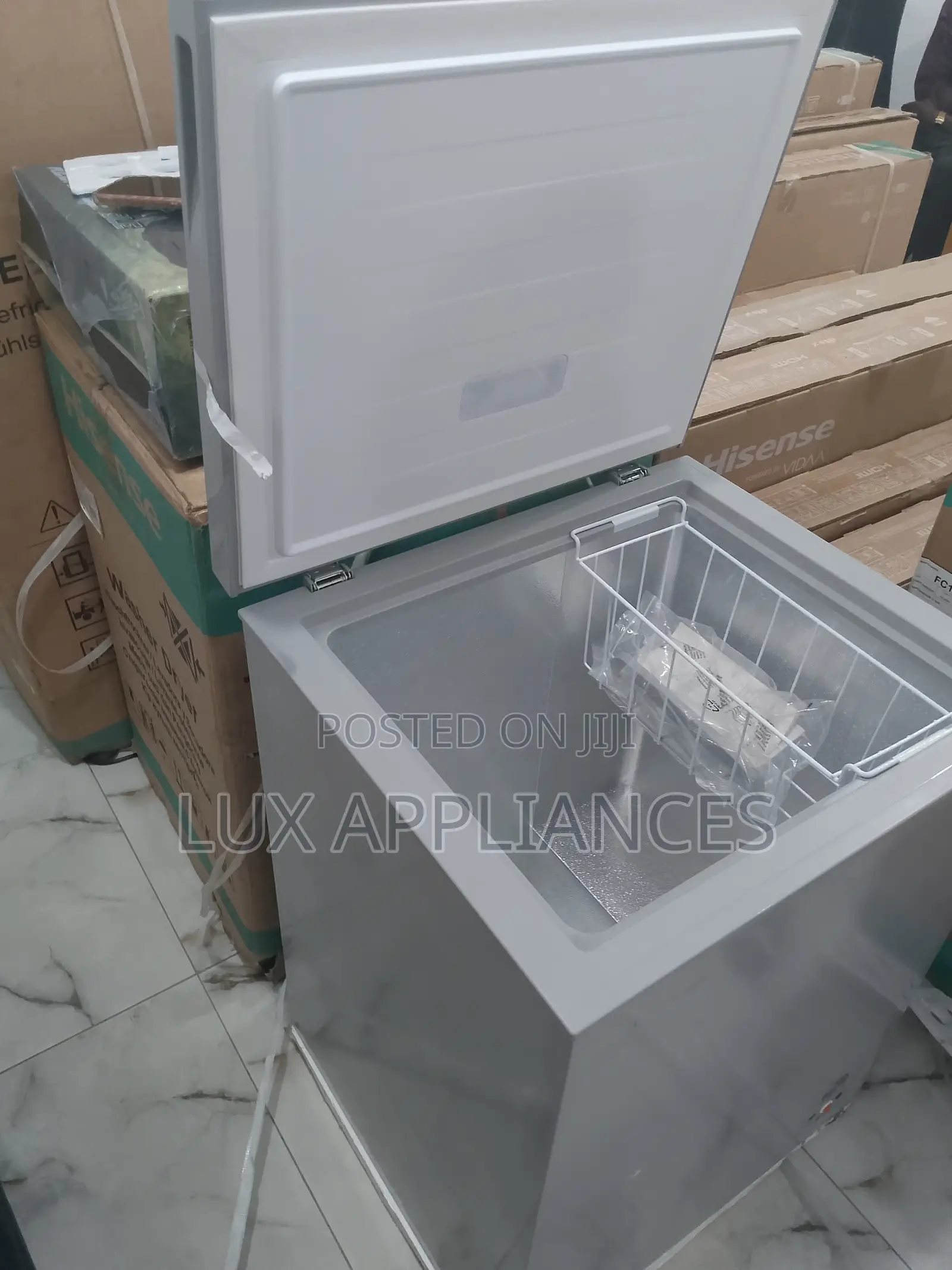 Top Quality 142L Hisense Chest Freezer "Fc180sh"