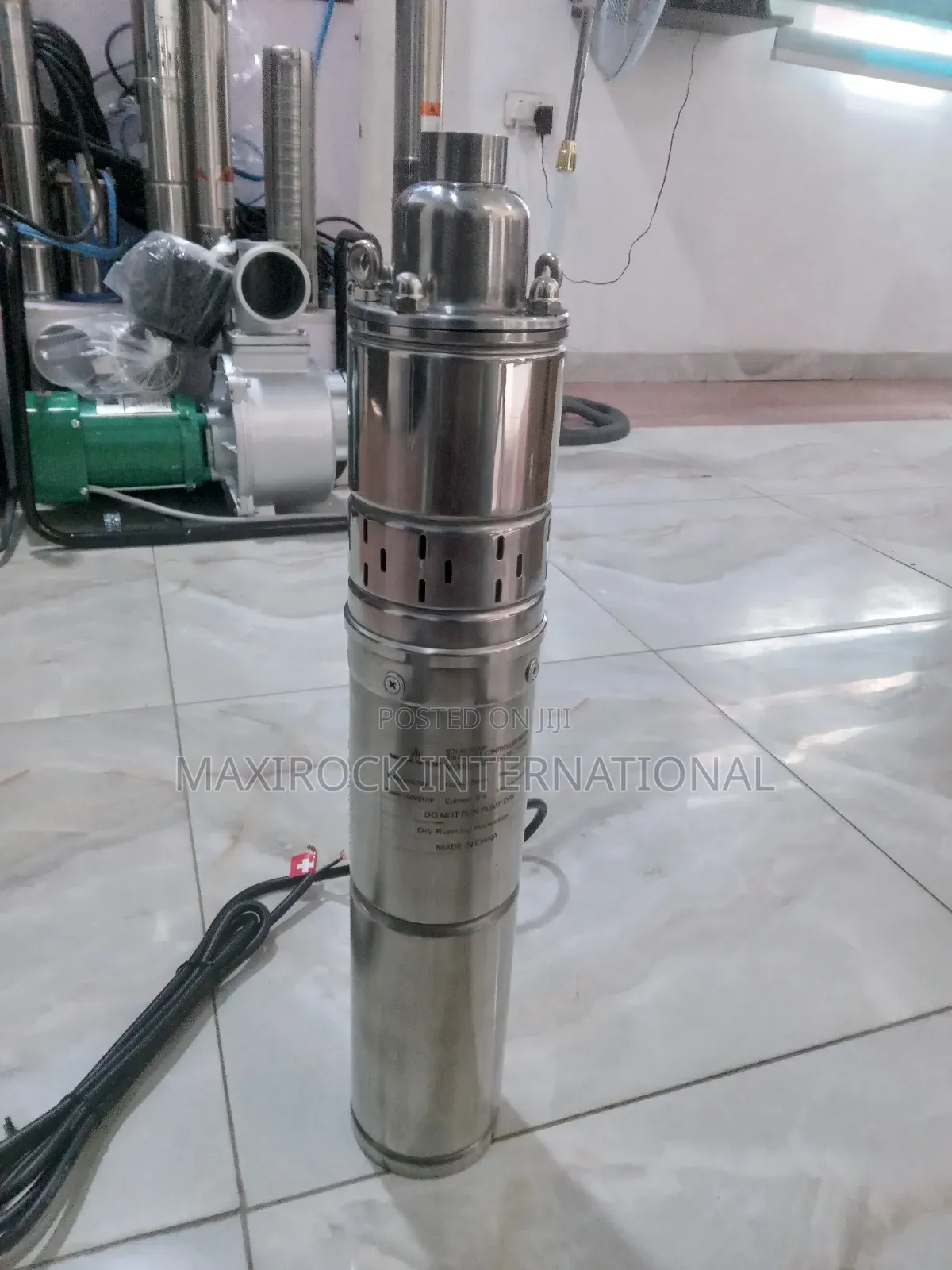 1hp 110m Head Max Rock Solar Submersible Pump