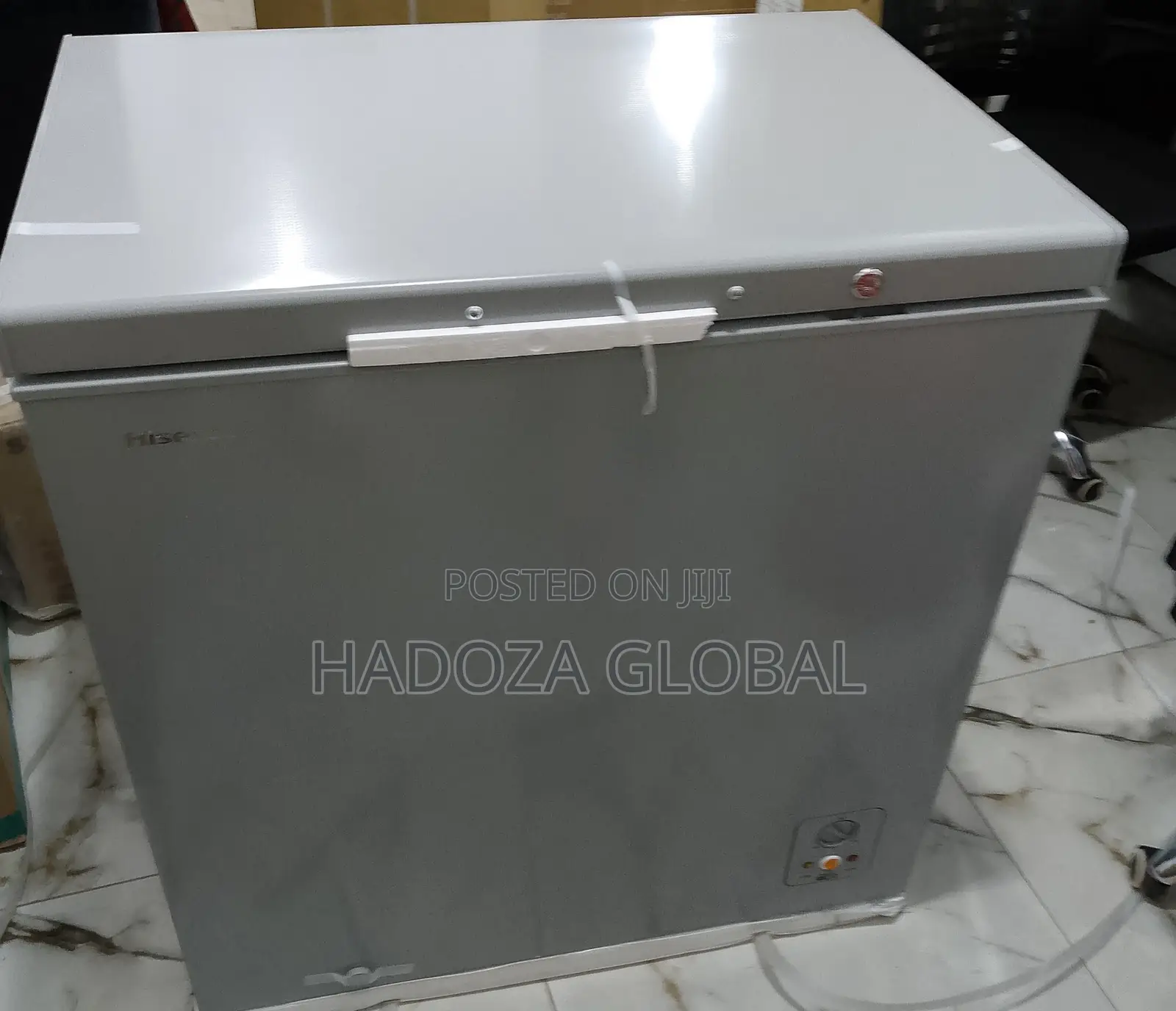 Good Hisense Chest Freezer{FC260SH}-198l