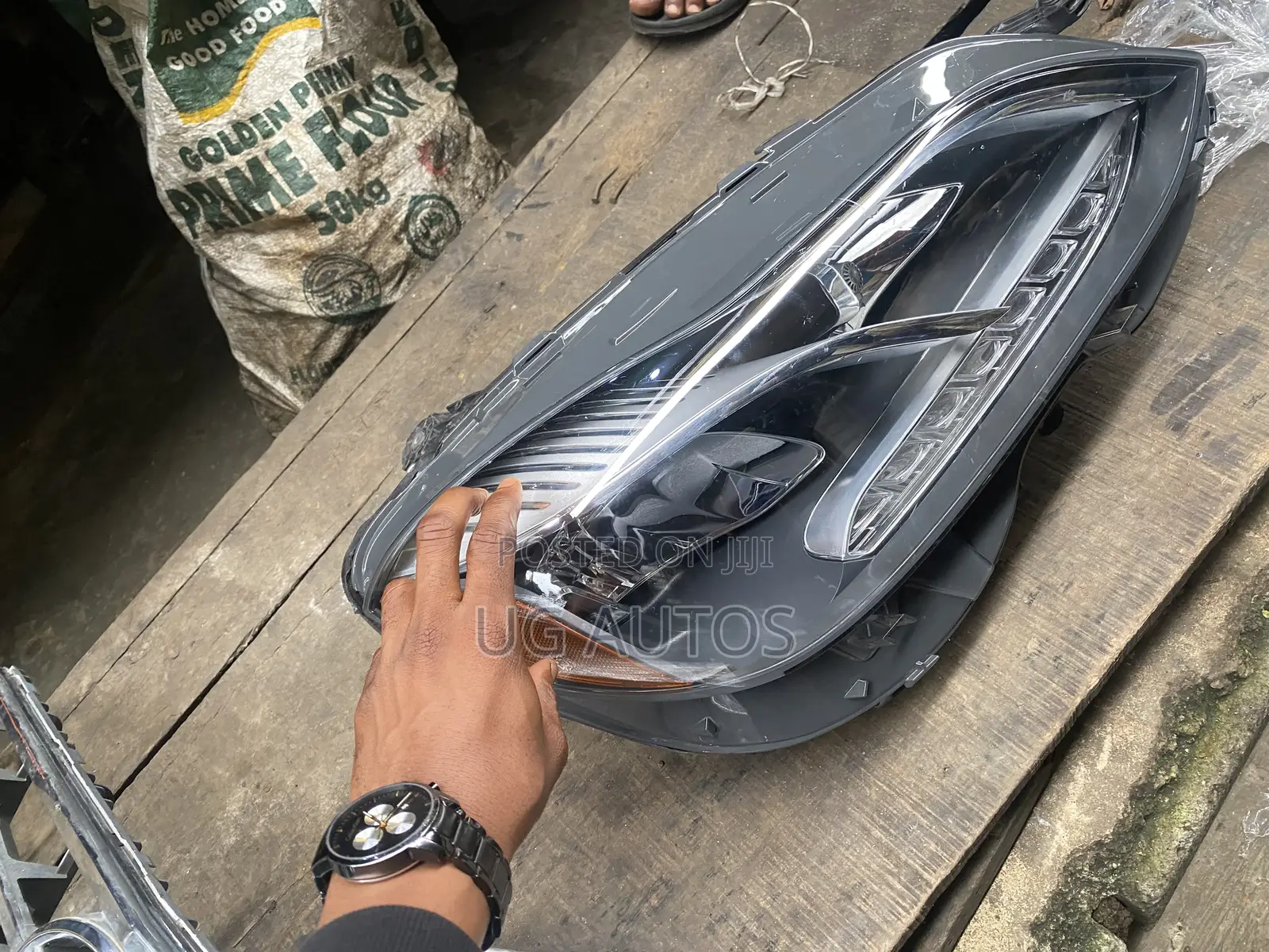 Headlamp E350 Mercedes Benz 2014