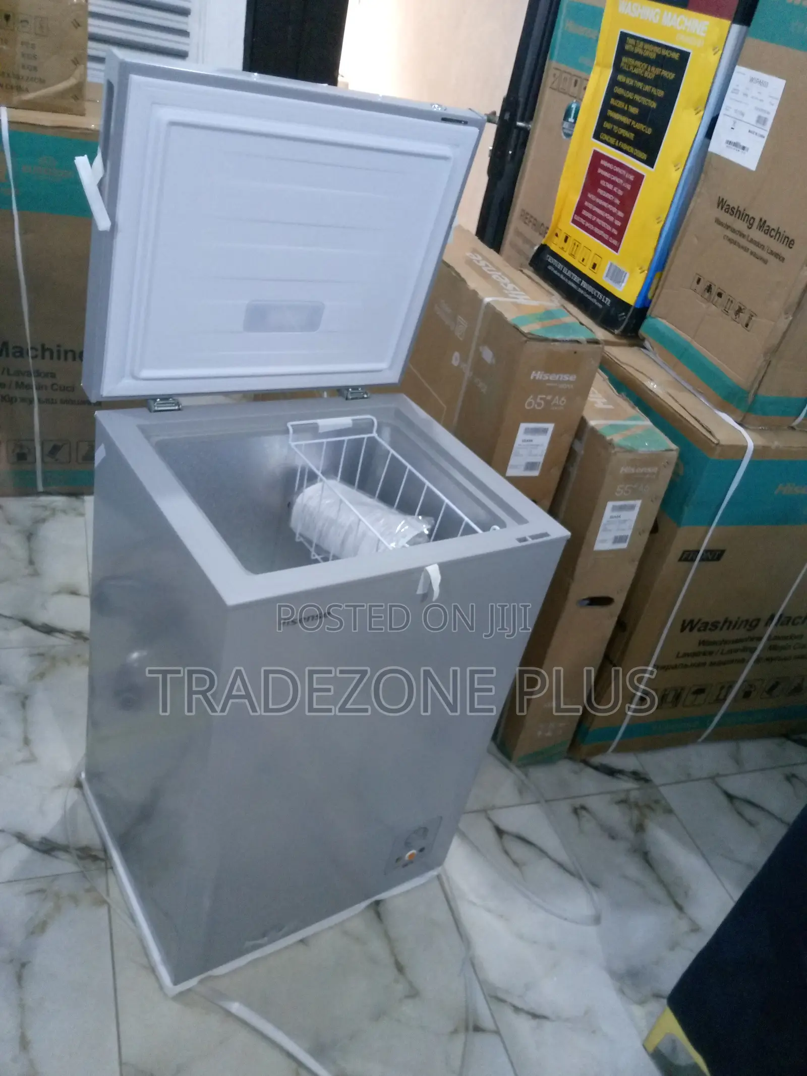 Popular 95L Hisense Chest Freezer