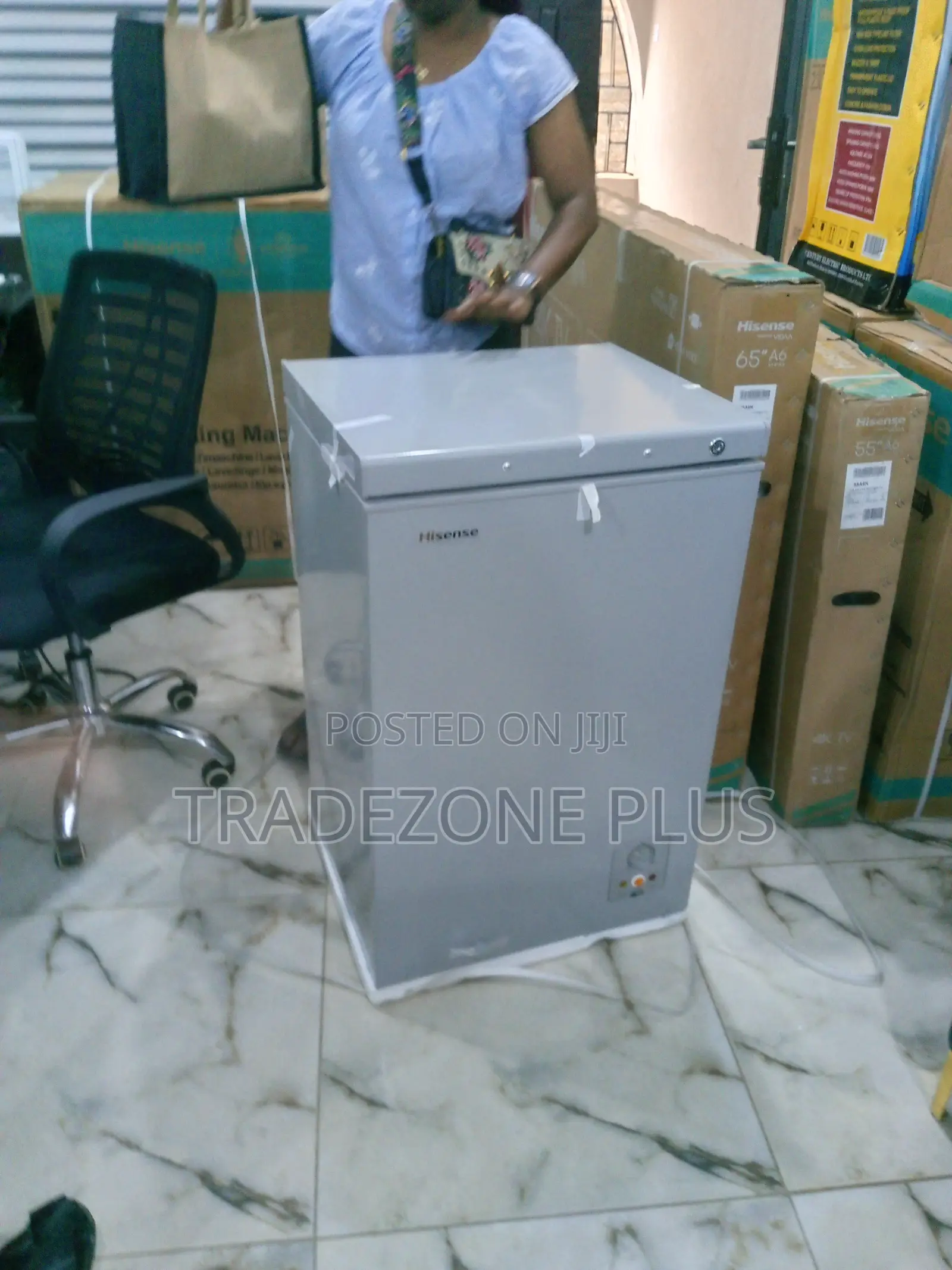 Affordable Single Door Hisense 95L Chest Feezer