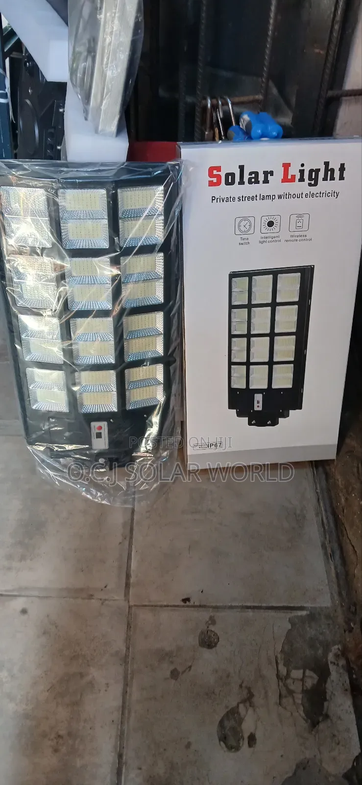 24 Eyes Solar Street Light 2400watts