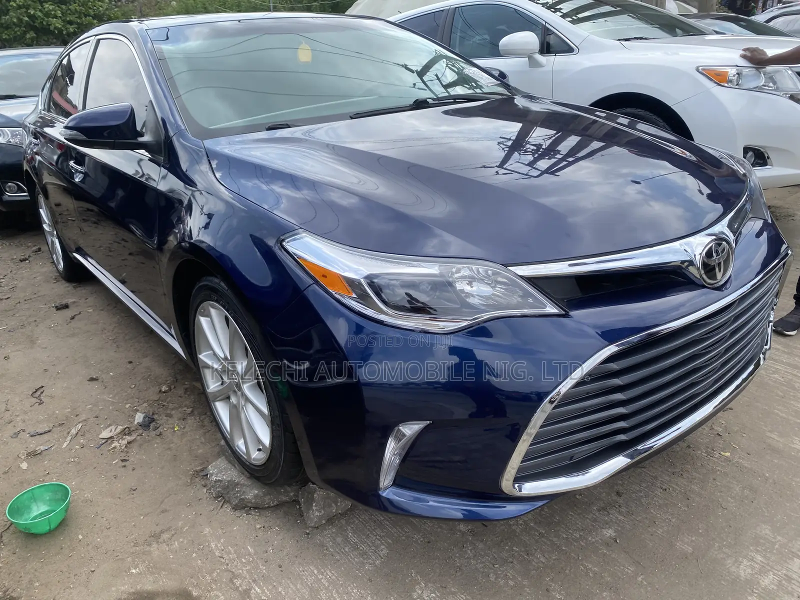 Toyota Avalon 2013 Blue