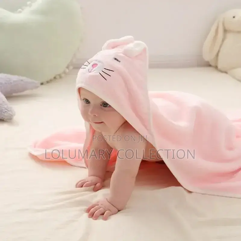 Kids Hooded Towel Soft Baby Bathrobe Cartoon Design