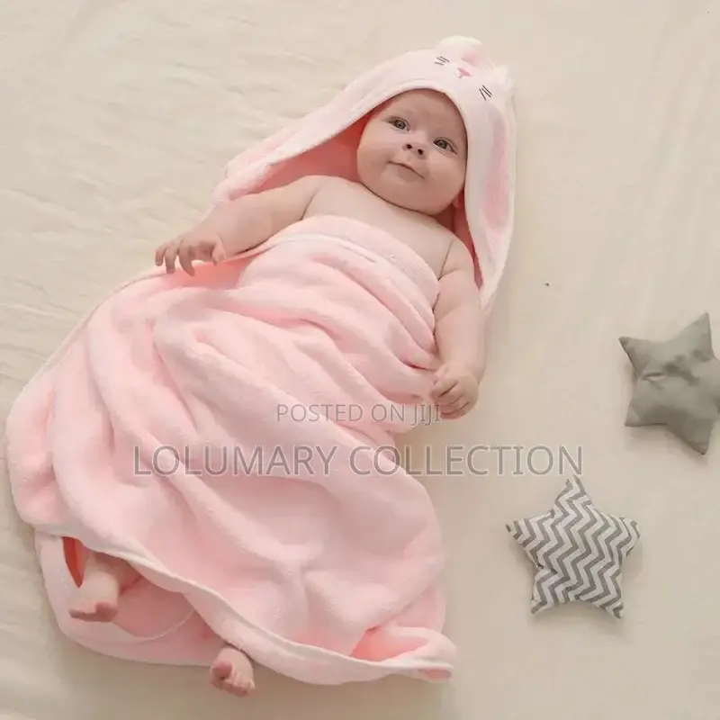Kids Hooded Towel Soft Baby Bathrobe Cartoon Design