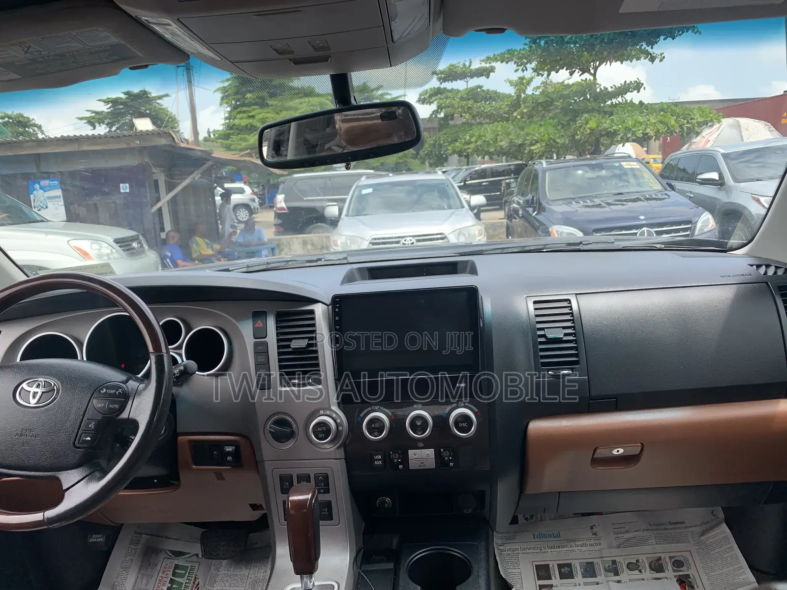 Toyota Sequoia 2015 Black