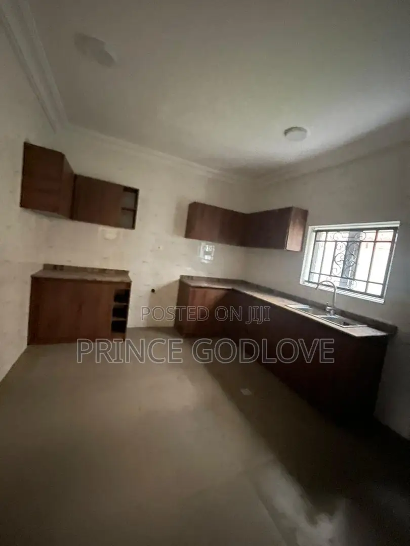 3bdrm Block of Flats in Dawaki for sale