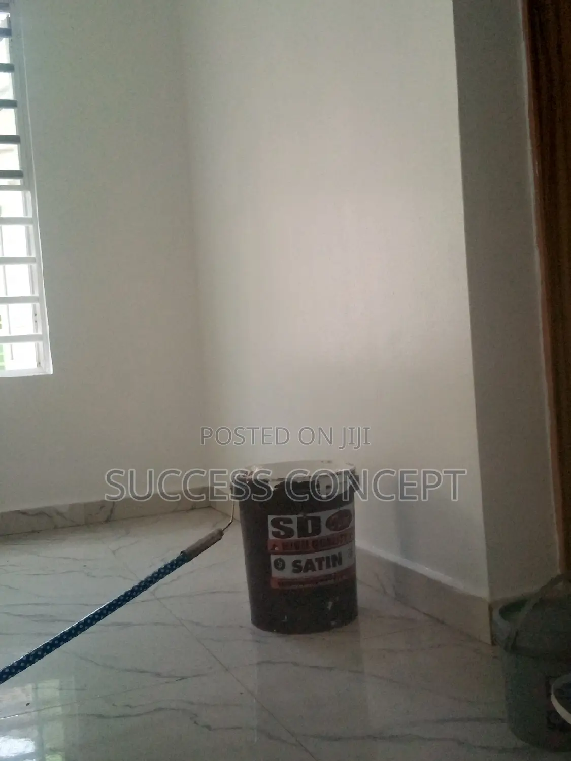 Screeder and Painter at Your Door Step