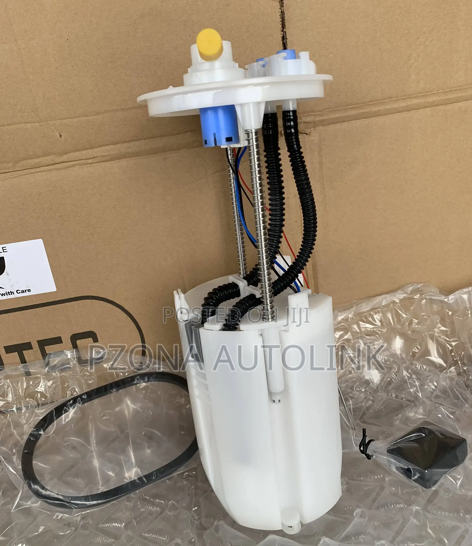Toyota Hiace Fuel Pump Assembly
