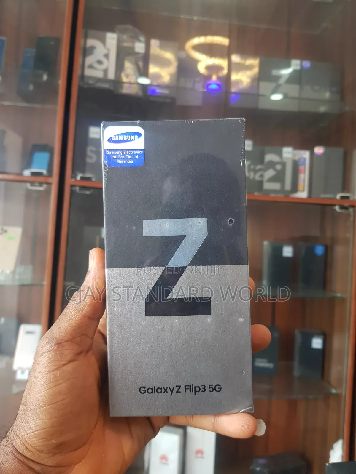 New Samsung Galaxy Z Flip 3 128 GB White