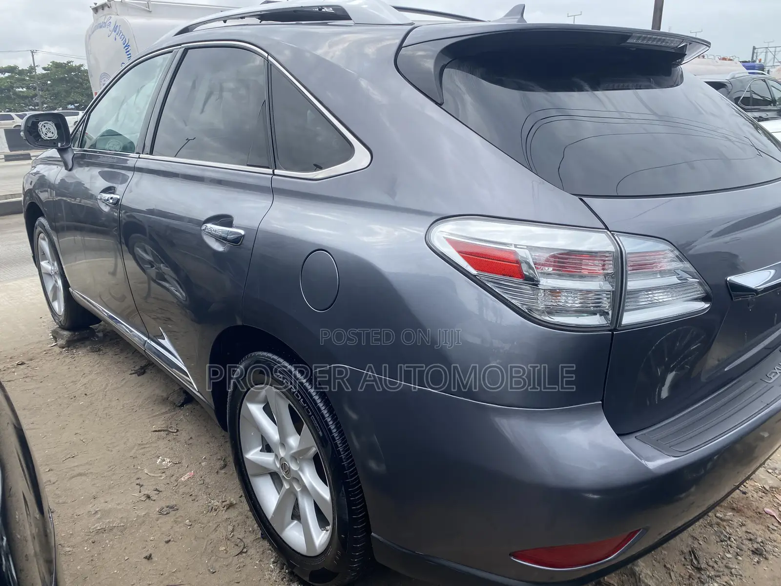 Lexus RX 350 FWD 2012 Gray