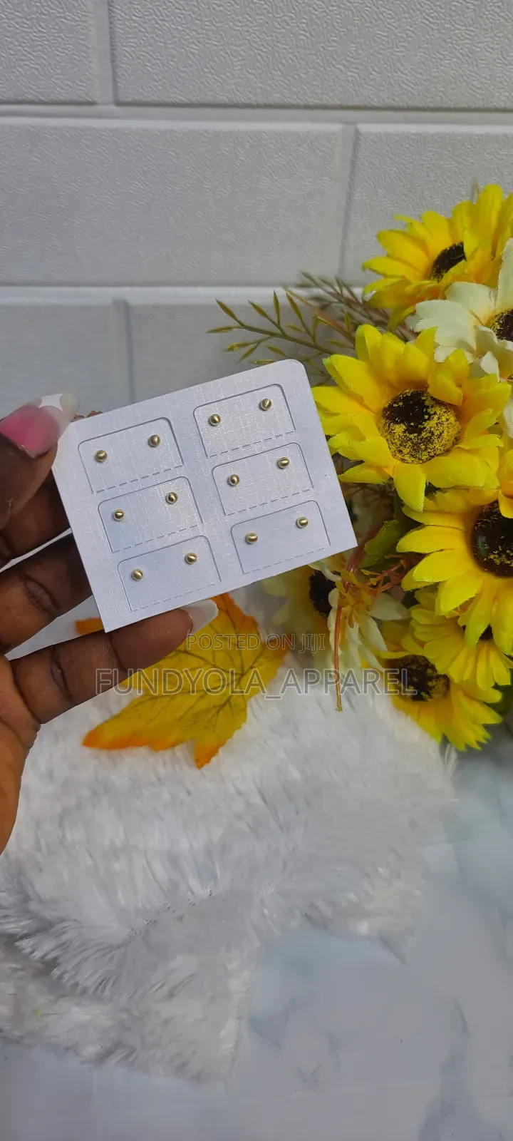 Quality High Fashion Earring Set