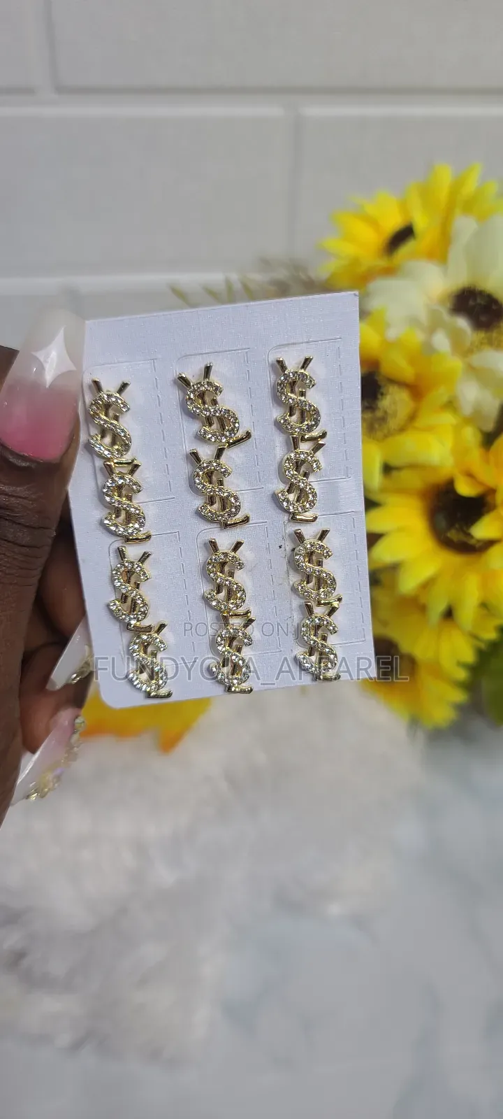 Quality High Fashion Earring Set