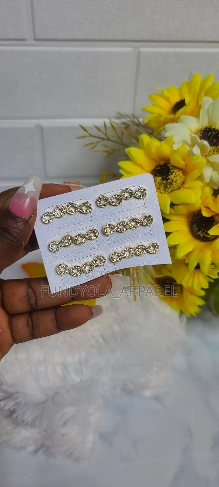 Quality High Fashion Earring Set