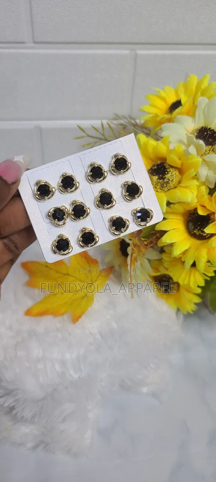 Quality High Fashion Earring Set