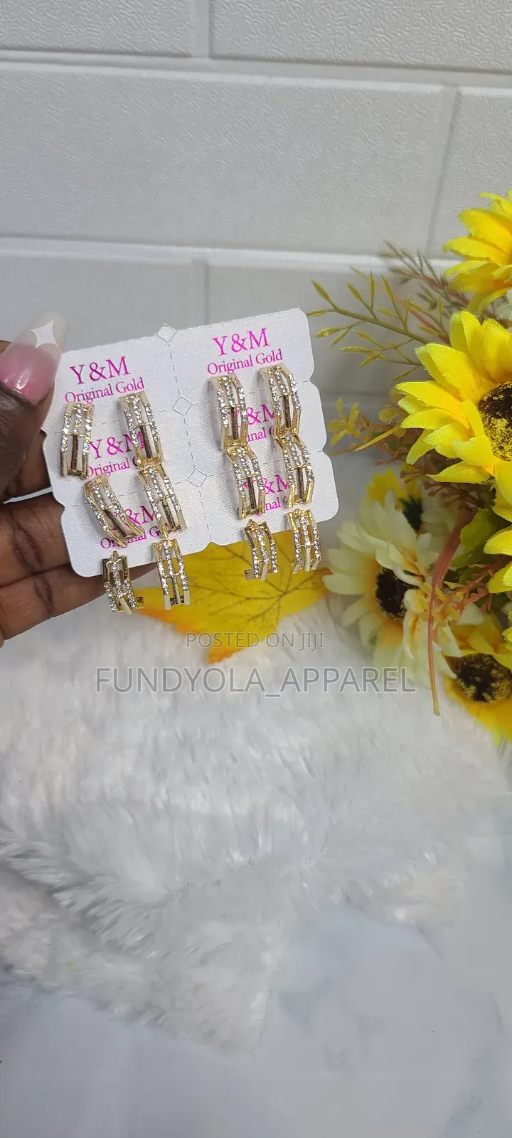 Quality High Fashion Earring Set
