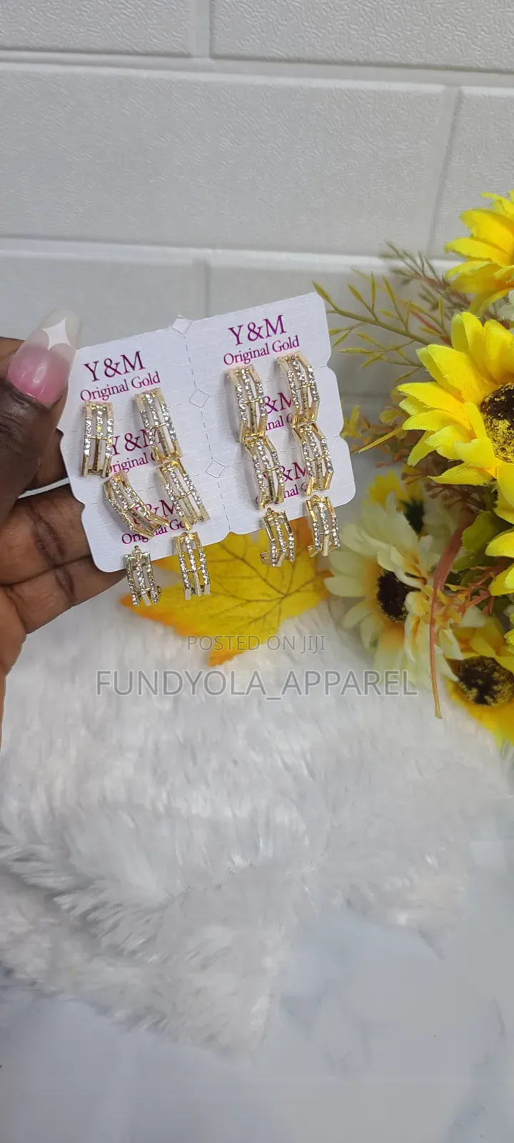 Quality High Fashion Earring Set