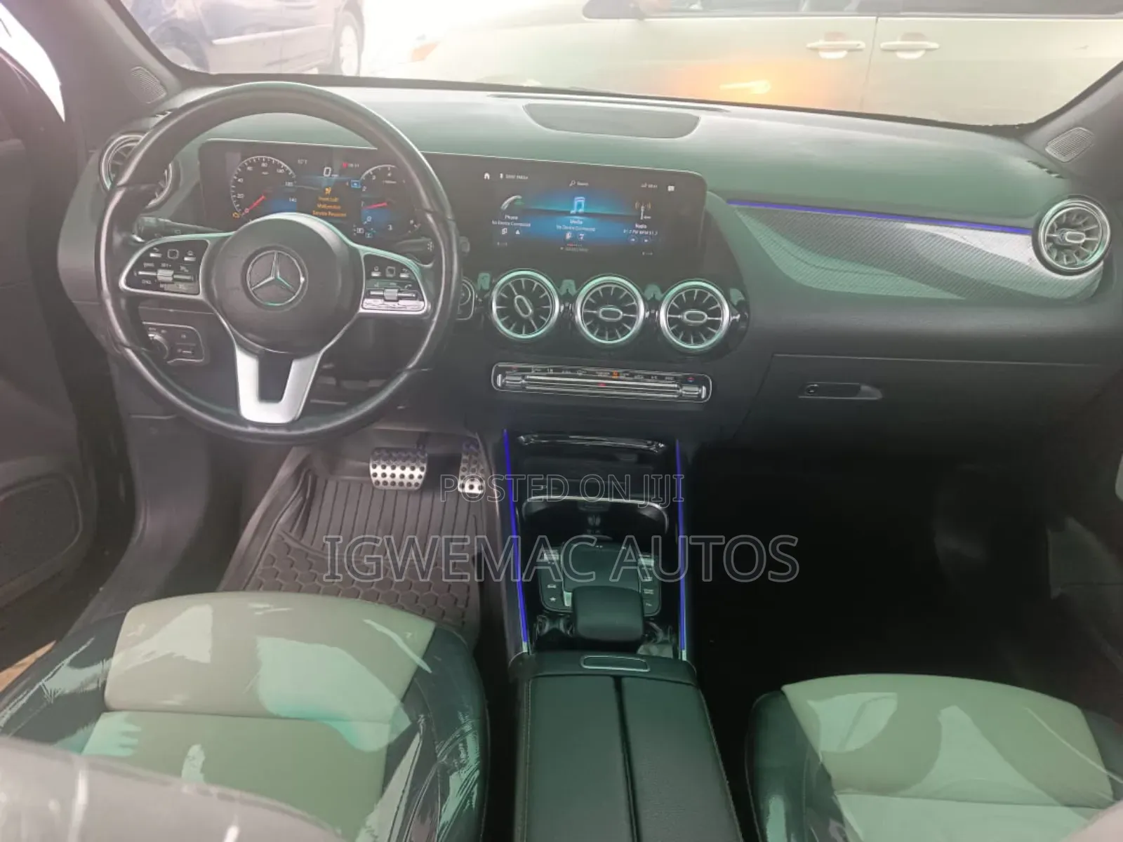 Mercedes-Benz GLA 250 2020 Black