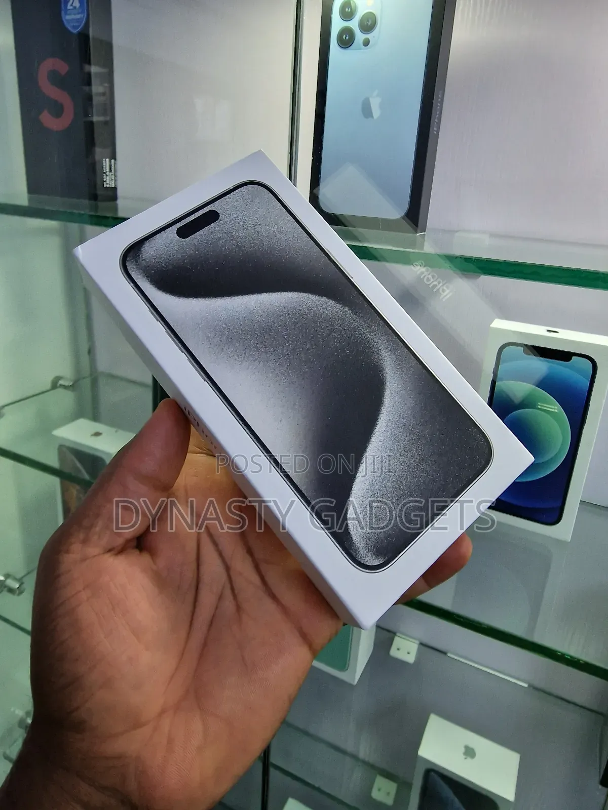 New Apple iPhone 15 Pro Max 512 GB White
