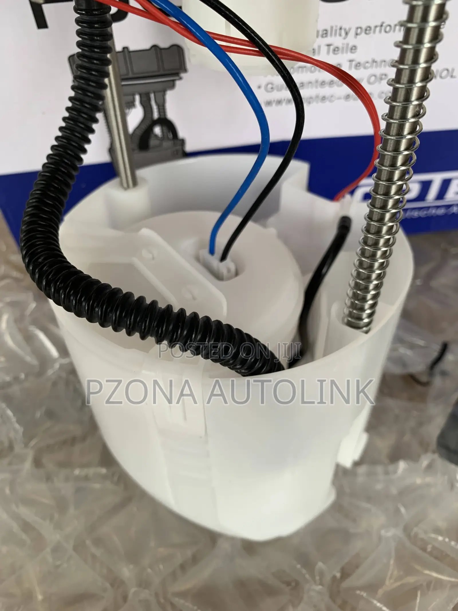Fuel Pump Assembly for Toyota Corolla Matrix Pontiac Vibe