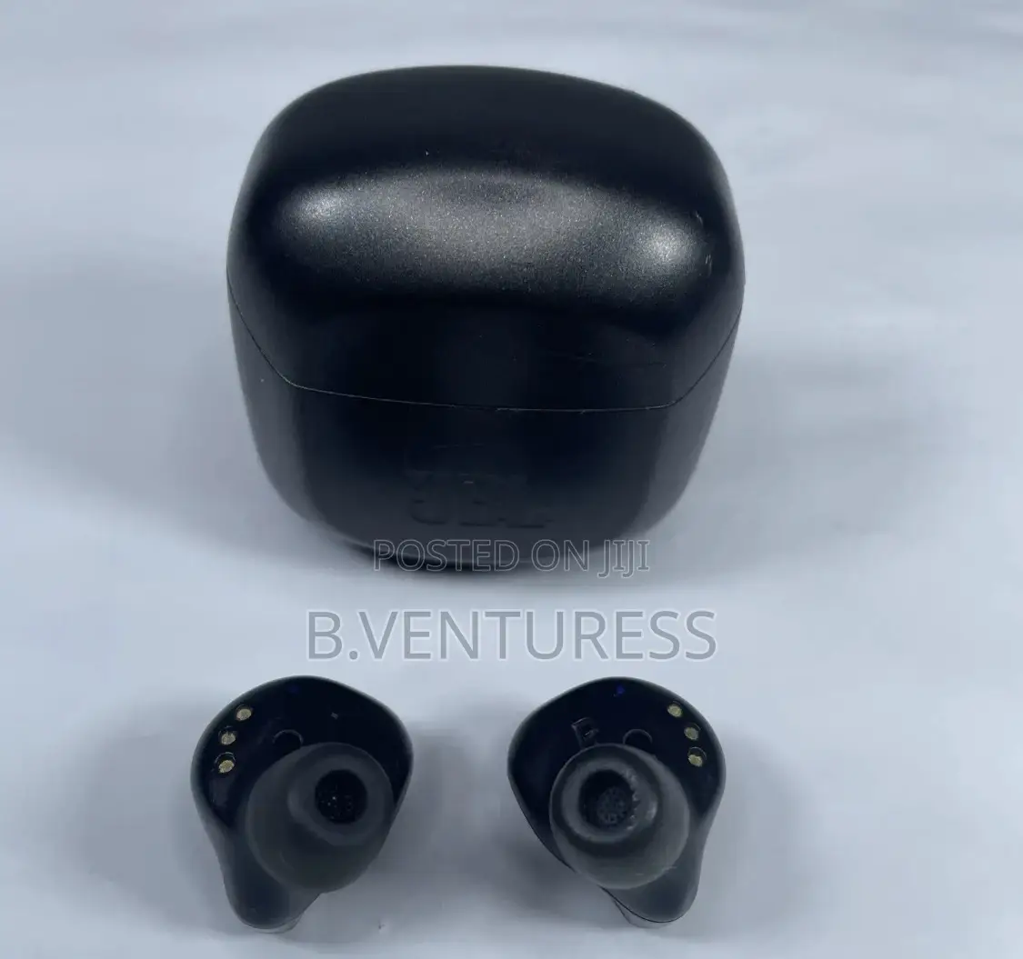 JBL Club Pro Plus Ear Bud