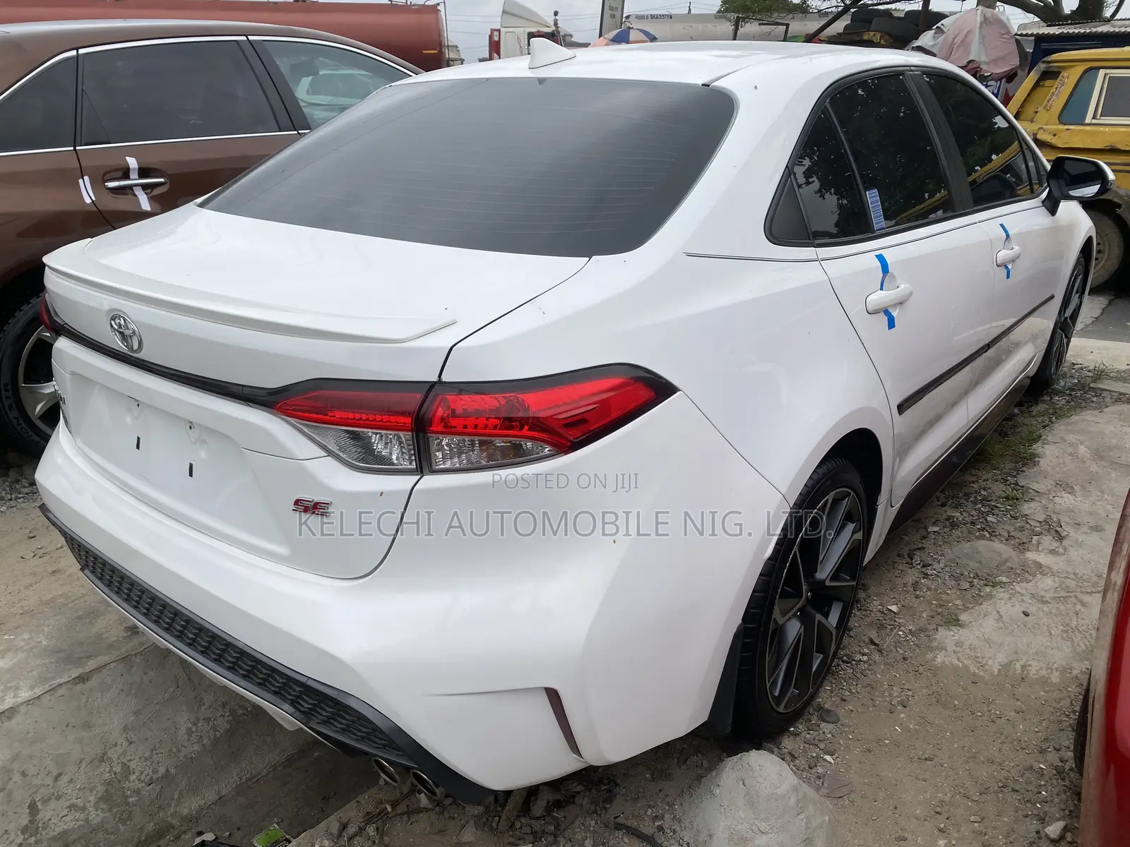 Toyota Corolla SE 2021 White