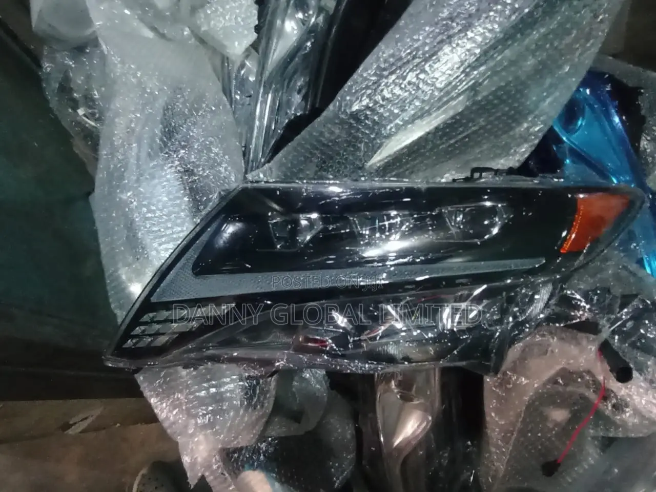 Toyota Venza Upgraded Headlight