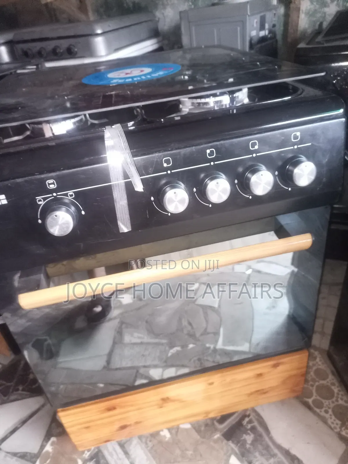 Formica 4 Burners Standing Gas Cooker 60 by 60 Scanfronst
