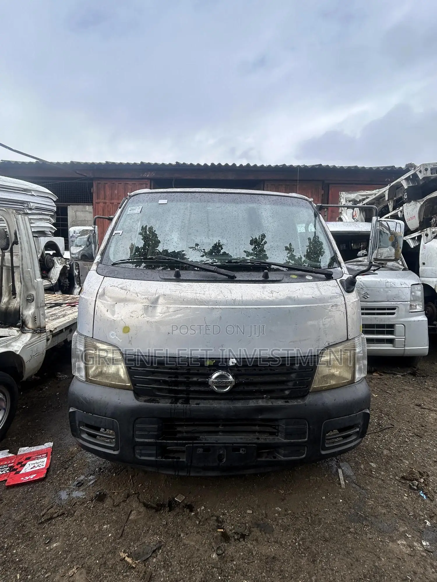 Nissan Caravan (Urvan) 2012 Grey