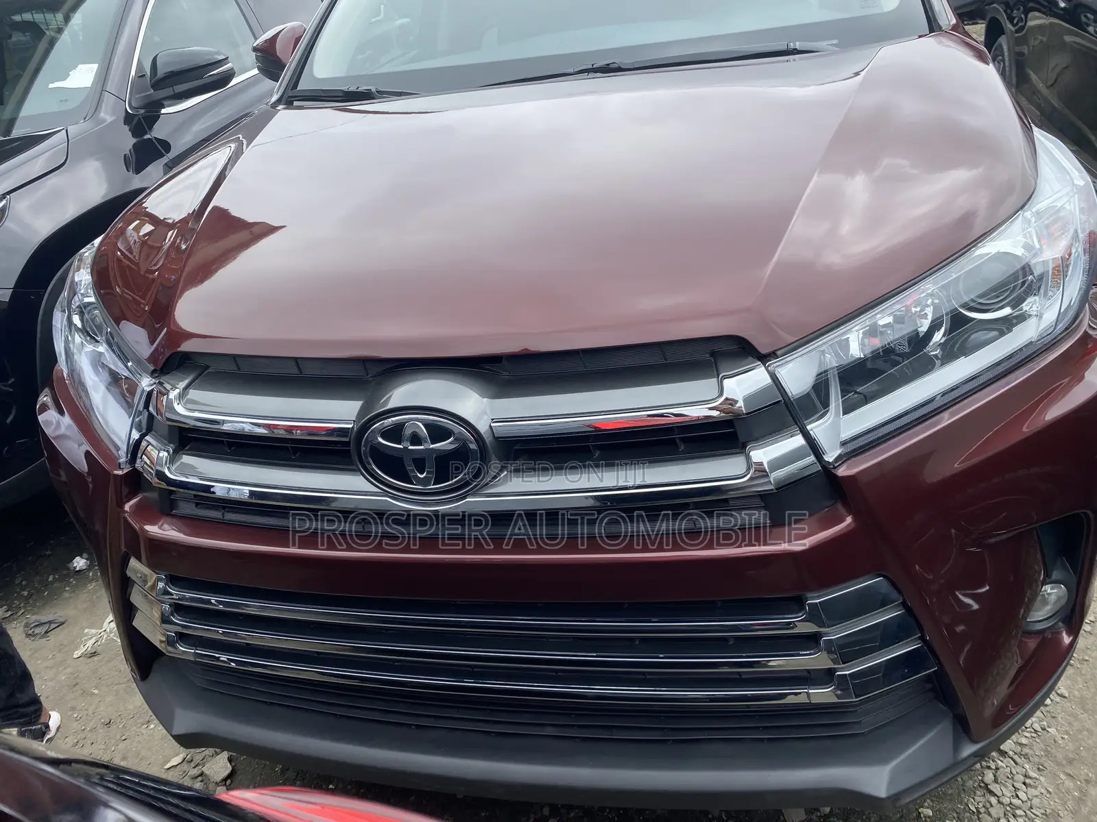 Toyota Highlander 2015 Red
