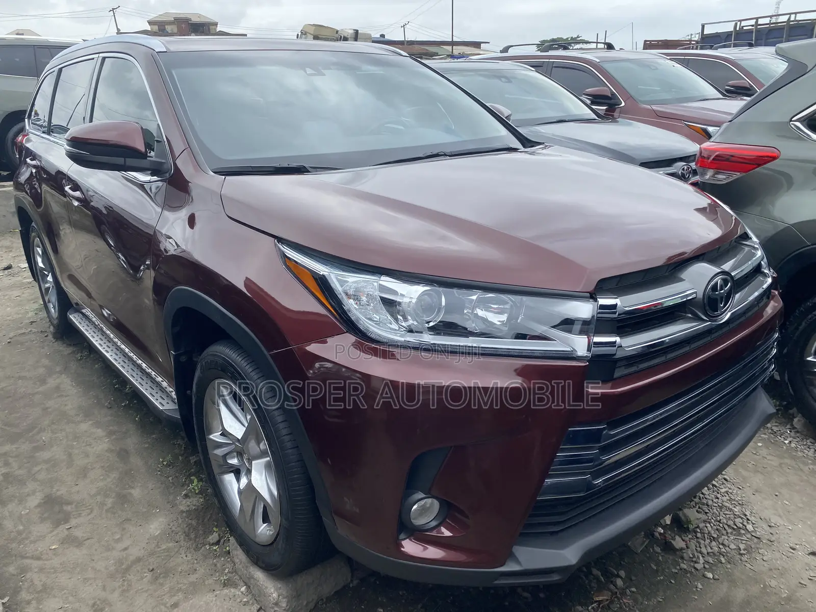 Toyota Highlander 2015 Red