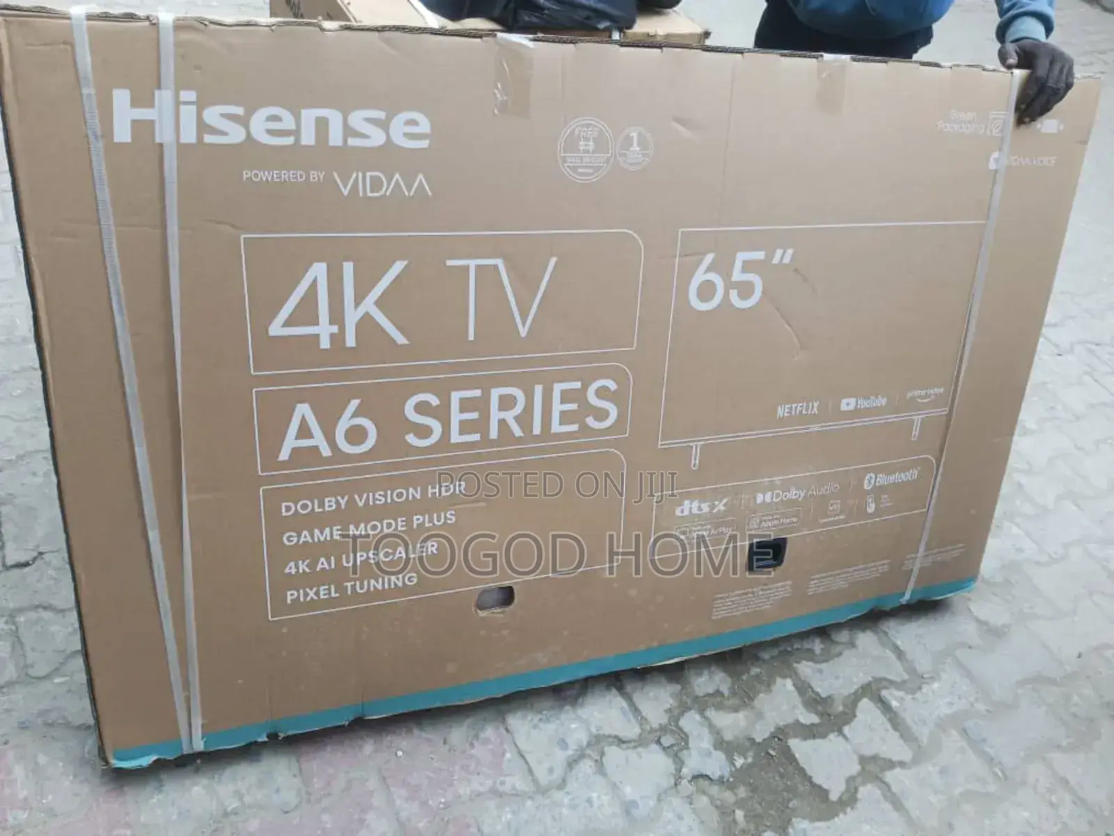 65 Inches Hisense Smart Tv
