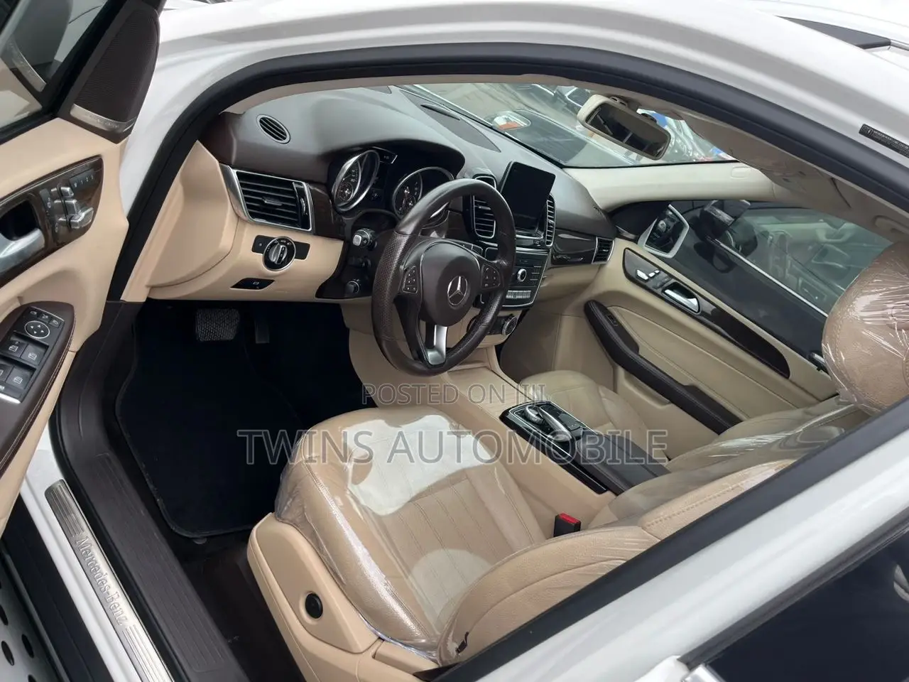 Mercedes-Benz GLE-Class GLE 350d 4MATIC 2017 White