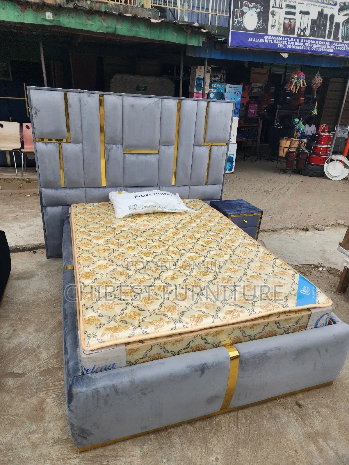 Quality 4.5by6 Upholstery Padded Bed Frame With One Bed Side