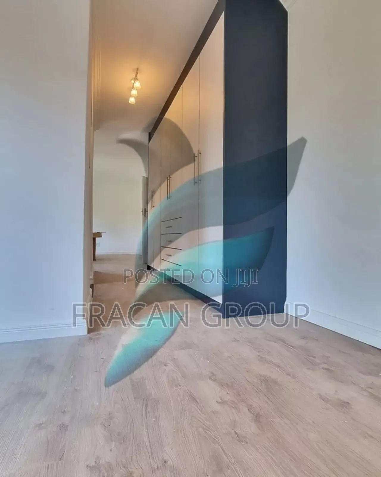 Water Resistant Vinyl Luxury Wood-Like Floor Available