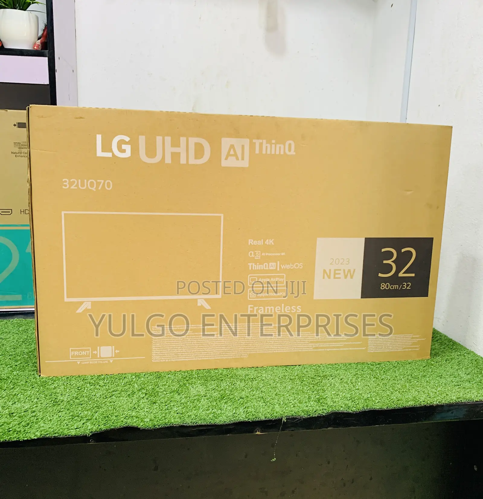 Lg 32 Inch Smart Tv , Netflix, Youtube